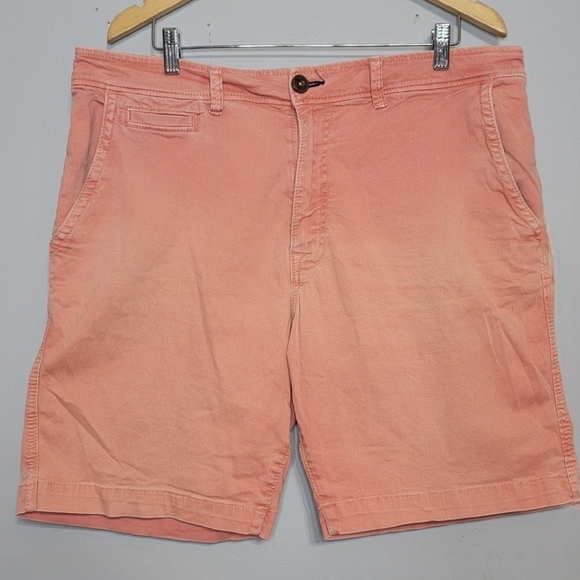 American Eagle | Classic Active Flex Salmon Coloured Shorts size 38 - Picture 1 of 10